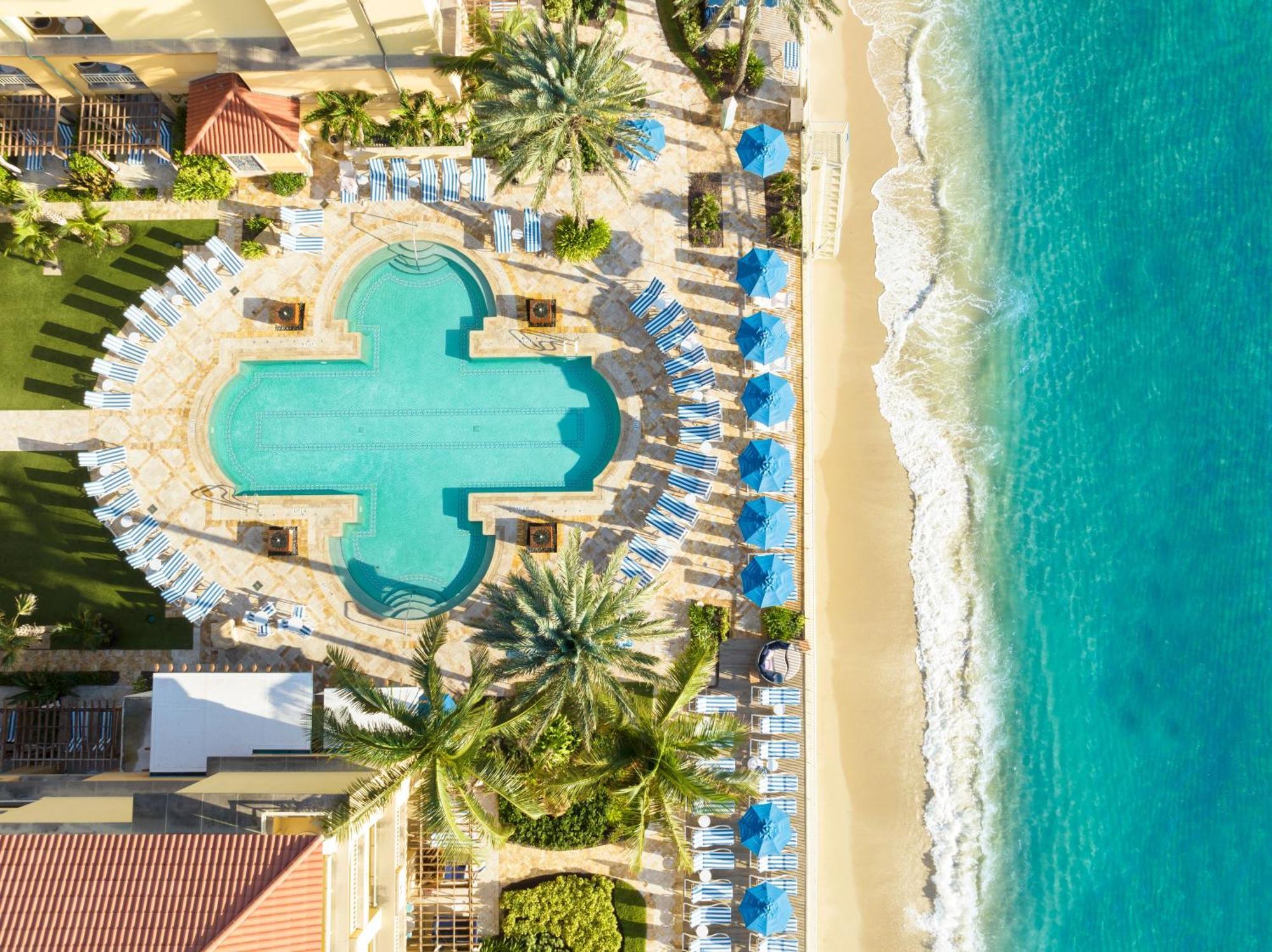 Resort Eau Palm & 5*